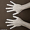 both_hands_0948_sepia_web.jpg